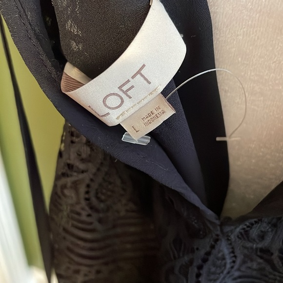 Loft lace spaghetti strap top - Picture 4 of 5